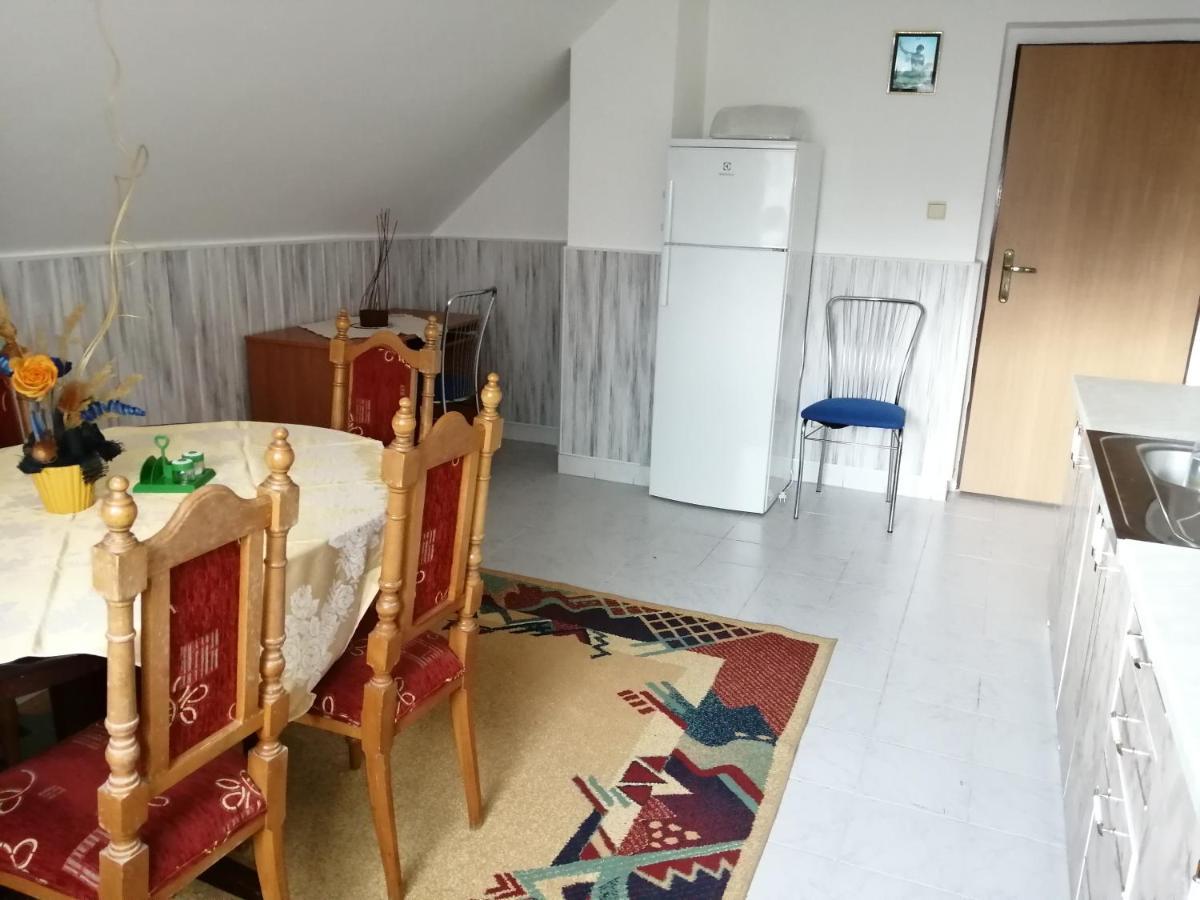 Ubytovanie Emily Dunajská Streda Exterior foto